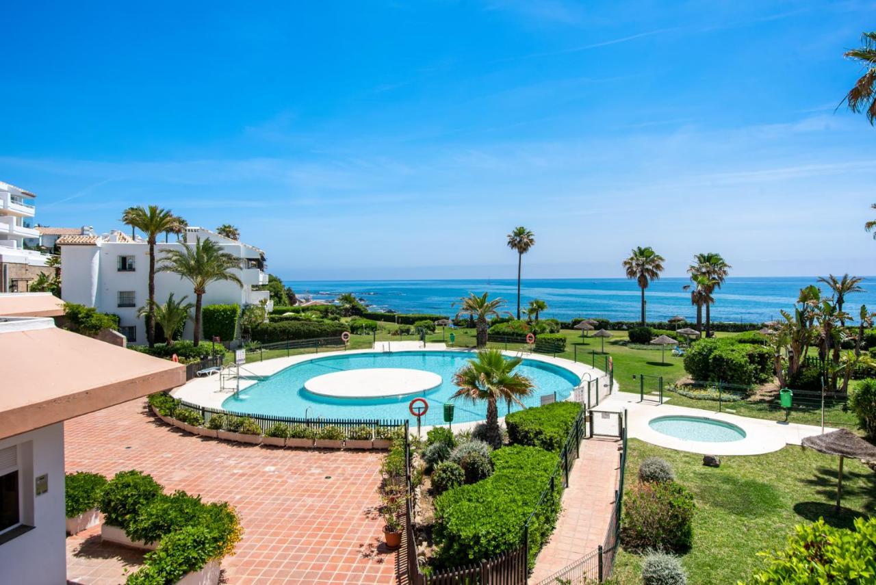 Frontline Beach Apartment Miraflores Sitio de Calahonda Εξωτερικό φωτογραφία