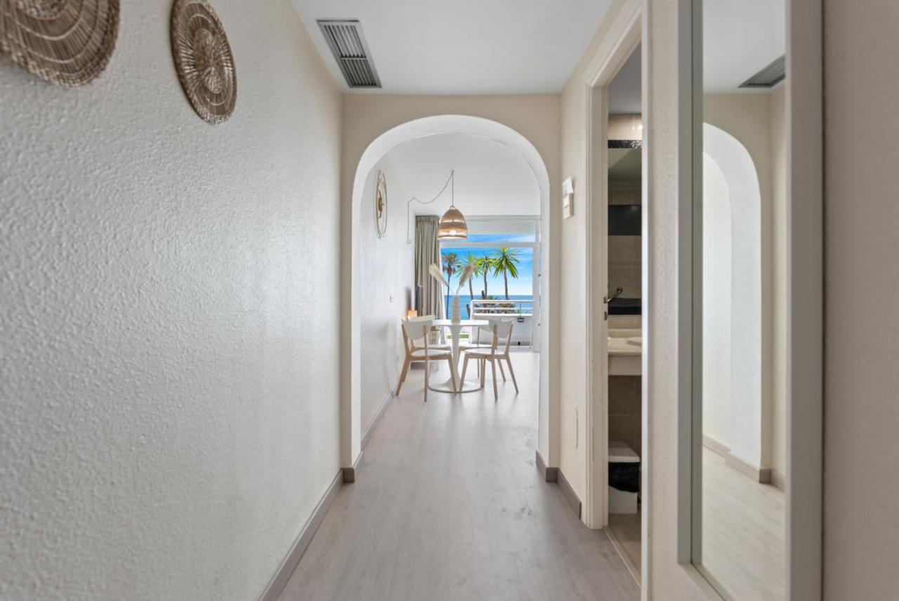 Frontline Beach Apartment Miraflores Sitio de Calahonda Εξωτερικό φωτογραφία