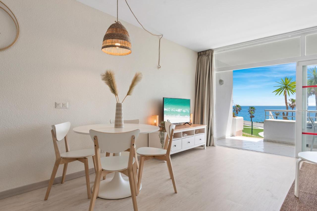 Frontline Beach Apartment Miraflores Sitio de Calahonda Εξωτερικό φωτογραφία
