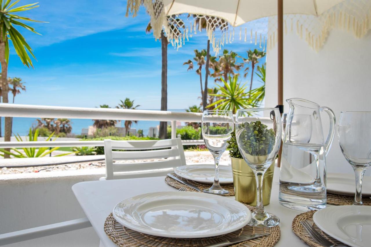 Frontline Beach Apartment Miraflores Sitio de Calahonda Εξωτερικό φωτογραφία