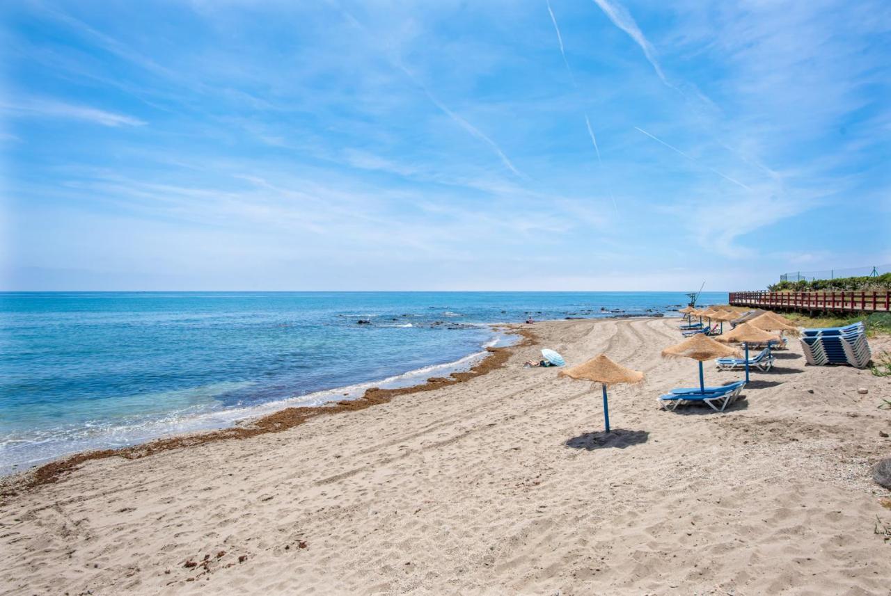 Frontline Beach Apartment Miraflores Sitio de Calahonda Εξωτερικό φωτογραφία