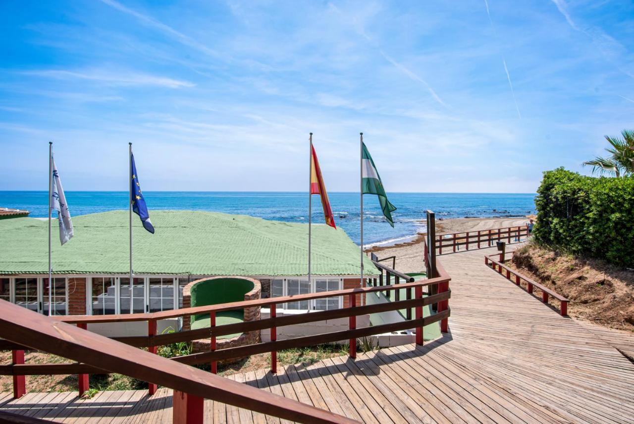 Frontline Beach Apartment Miraflores Sitio de Calahonda Εξωτερικό φωτογραφία