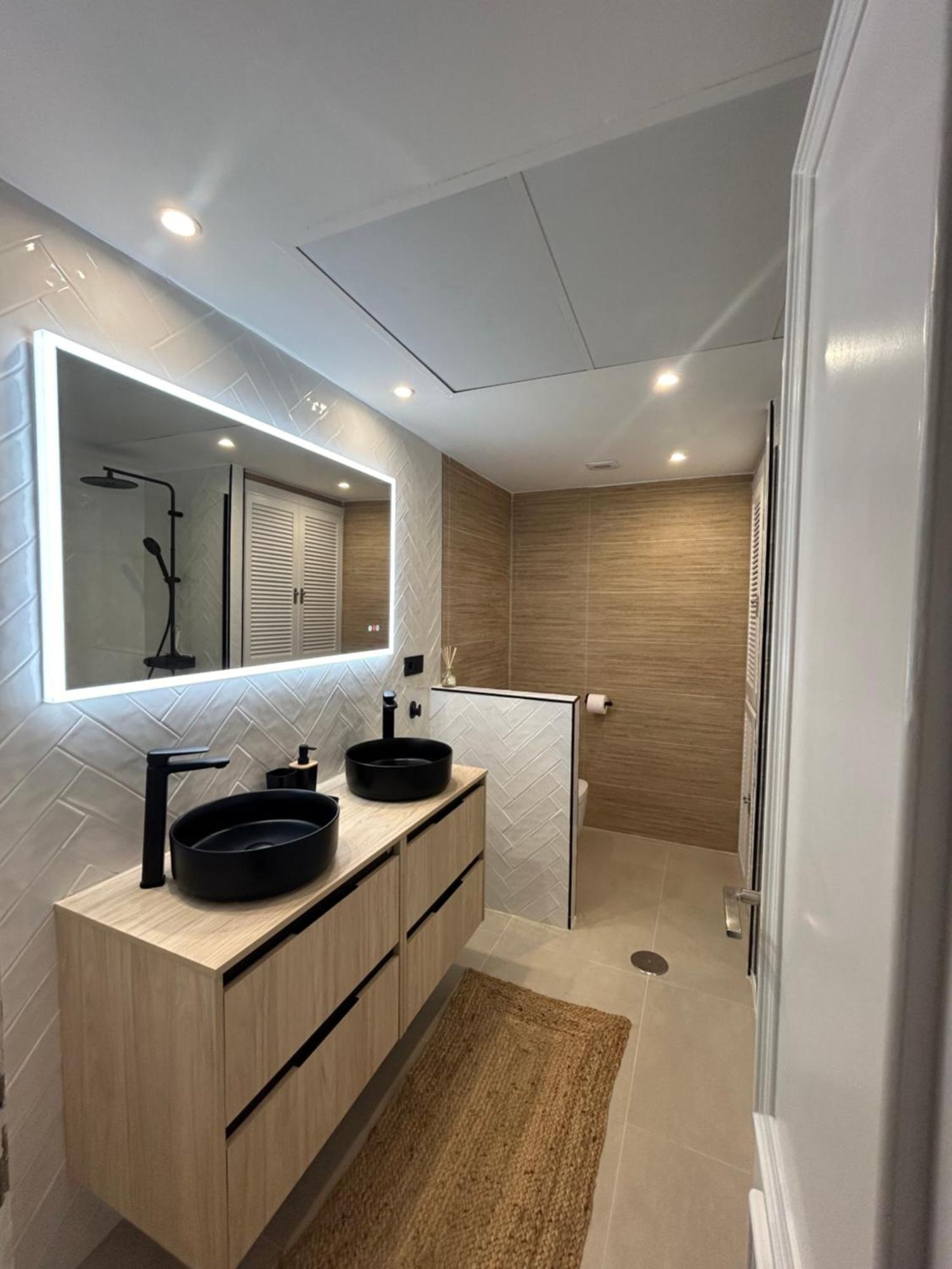 Frontline Beach Apartment Miraflores Sitio de Calahonda Εξωτερικό φωτογραφία